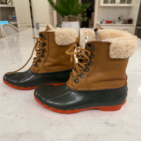 Sperry Boots Top Sider Saltwater Boots Women’s 8 Deep Green with Red Accents - Picture 2 of 6